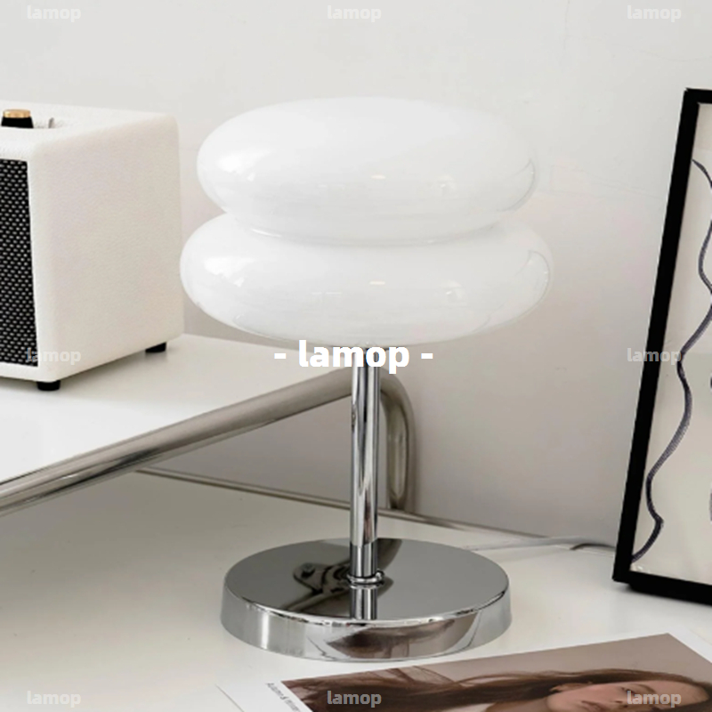 Lighting Decor In Room - โคมไฟตั้งโต๊ะทรงกลมสีครีม Bauhaus สไตล์มินิมอลยุคกลางศตวรรษ แสงบรรยากาศแบบ INS สำหรับตกแต่งห้องนั่งเล่น